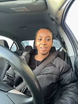 Your Paris online show from 03.01.25