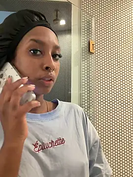 Your Paris online show from 03.02.26