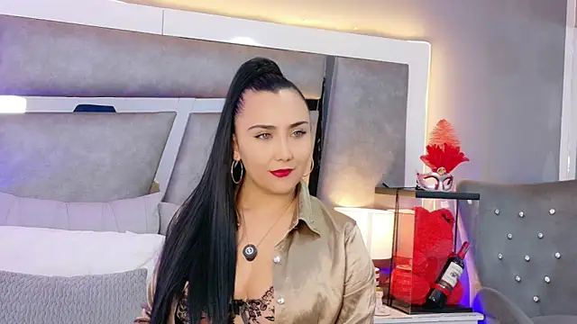 Snapshot of Evangeline_Taylorr chatting on 10.09.25 Evangeline Taylorr online show from 10.09.25