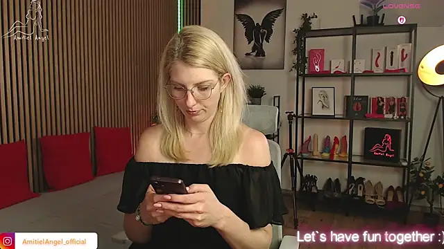 Amitiel Angel online show from 06.02.26