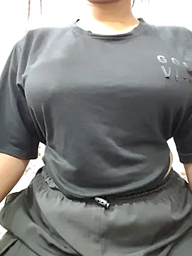 Snapshot of MohiniHott chatting on 10.14.25 MohiniHott online show from 10.14.25