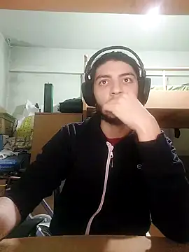 Snapshot of kleineid77 chatting on 12.09.24 kleineid77 online show from 12.09.24