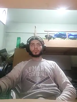 Snapshot of kleineid77 chatting on 02.22.25 kleineid77 online show from 02.22.25