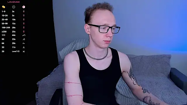 Snapshot of Alex_silents chatting on 05.31.26 Alex silents online show from 05.31.26