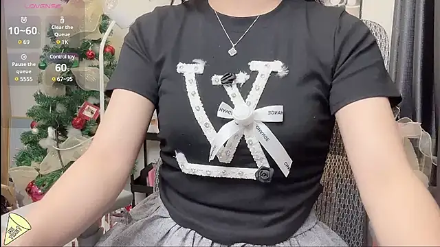 Berrysweet 68 online show from 02.16.25