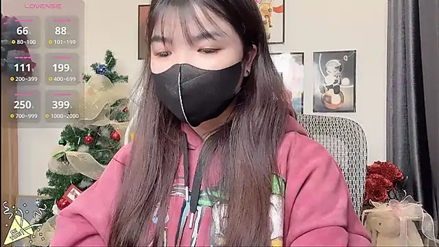 Berrysweet 68 online show from 02.17.25