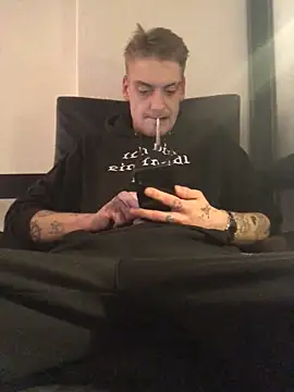 Simboxxx040 online show from 12.19.24