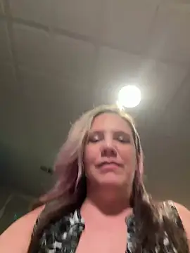 KandyKane11 online show from 01.14.25