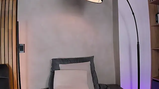 Snapshot of honeyhot69__ chatting on 01.08.25 honeyhot69 online show from 01.08.25