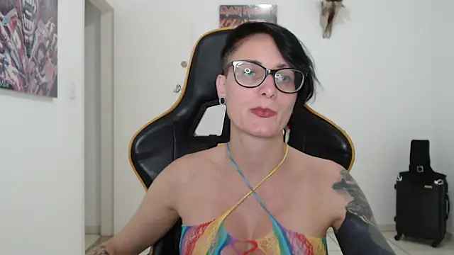 CrisBathoryxxx online show from 12.08.24