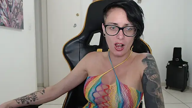 CrisBathoryxxx online show from 12.08.24