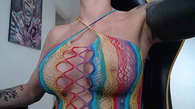 CrisBathoryxxx online show from 01.10.25
