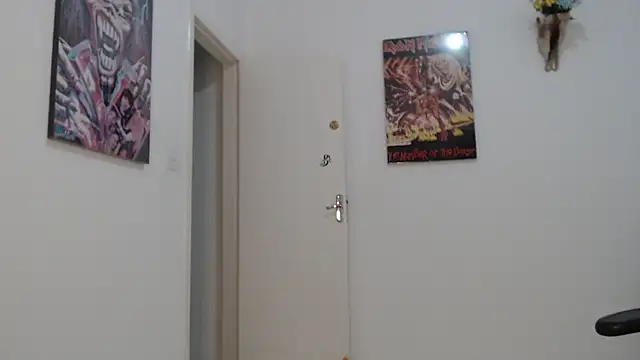 CrisBathoryxxx online show from 01.11.25