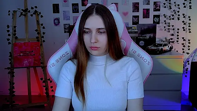 AliceCharmy online show from 10.17.25