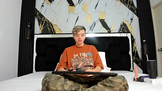 bunny maxi online show from 12.12.24