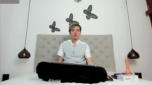 bunny maxi online show from 01.27.25