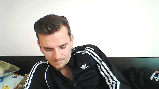 Snapshot of Huge_cock22cm chatting on 10.12.25 Huge cock22cm online show from 10.12.25