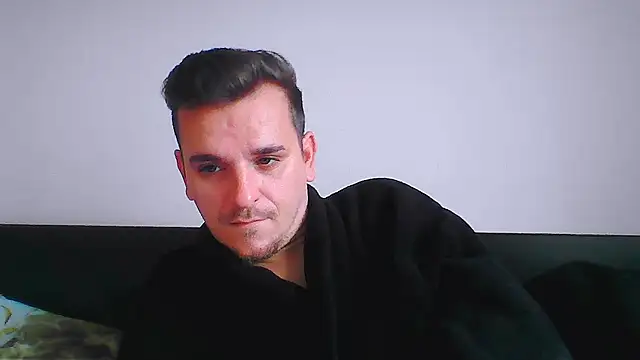 Snapshot of Huge_cock22cm chatting on 11.10.25 Huge cock22cm online show from 11.10.25