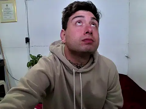 Snapshot of Krono25 chatting on 11.07.25 Krono25 online show from 11.07.25