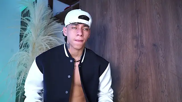 Josep Davies online show from 11.21.25