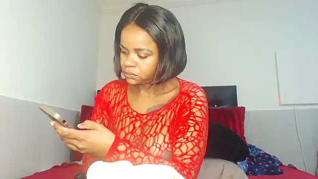 Snapshot of Fiercefoxxy chatting on 05.10.26 Fiercefoxxy online show from 05.10.26