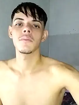 Snapshot of MicaelRian69 chatting on 10.07.25 MicaelRian69 online show from 10.07.25