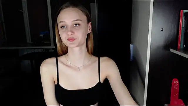 Snapshot of _Sansa_stark_ chatting on 03.09.25 Sansa stark online show from 03.09.25