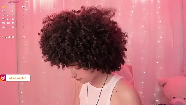 Alice winter  online show from 10.04.25