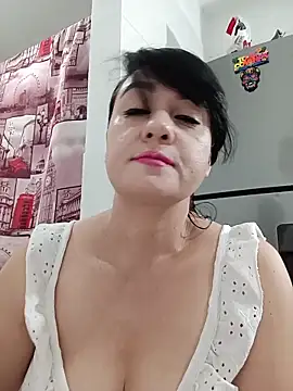 Snapshot of taalia chatting on 02.08.26 taalia online show from 02.08.26