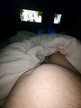 Snapshot of roxy_bigtits1 chatting on 01.12.25 roxy bigtits1 online show from 01.12.25