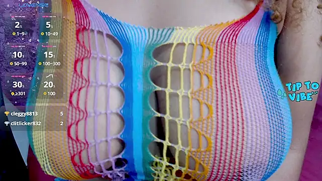 Litzy Curly online show from 02.25.25