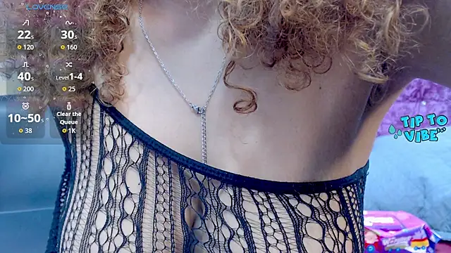 Litzy Curly online show from 09.12.25