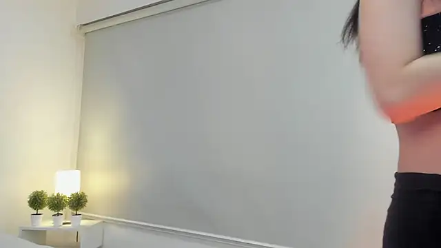 isa molly online show from 01.15.25