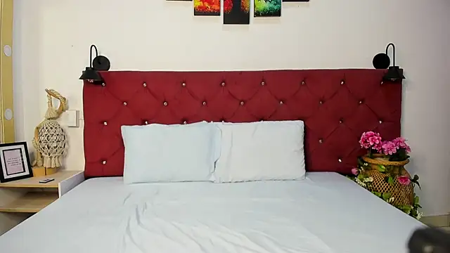 Ruth harvey  online show from 11.26.25