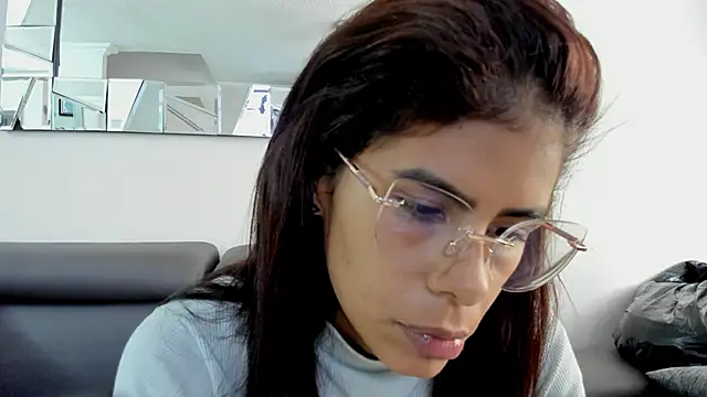 karlina charlotte1 online show from 02.18.25