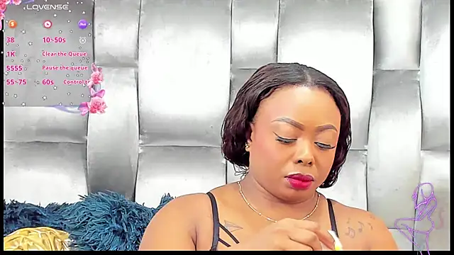 CamilaBenitez online show from 12.14.25