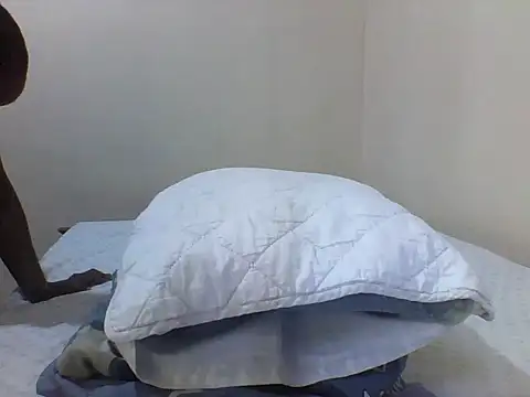 princess-cutie12 online show from 02.06.26