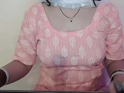 Snapshot of AMBIKA-MISHRA99 chatting on 11.02.25 AMBIKA-MISHRA99 online show from 11.02.25