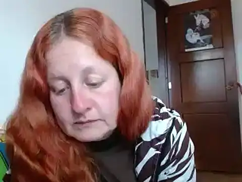 ViioletaMora online show from 10.14.25