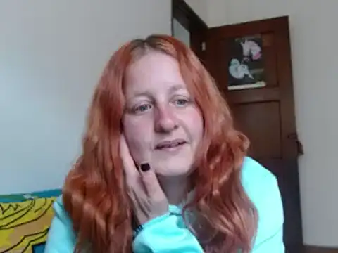 ViioletaMora online show from 10.21.25