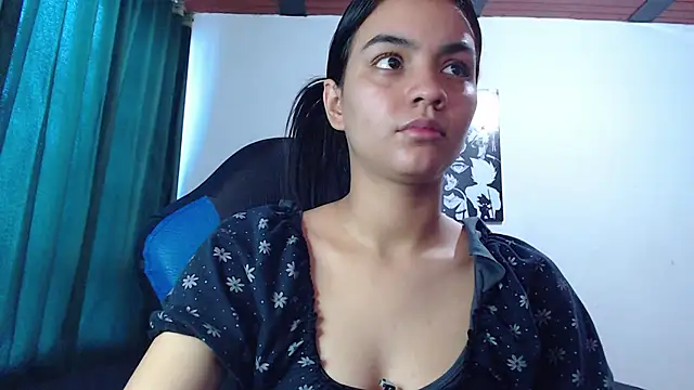 Ariel Zeo1 online show from 01.21.25