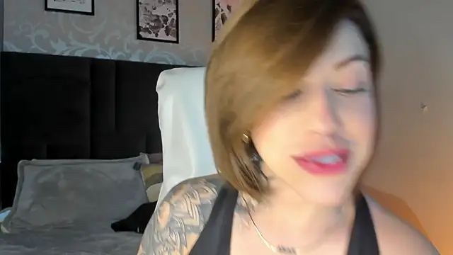 Snapshot of Hannah_Borbon chatting on 01.26.25 Hannah Borbon online show from 01.26.25