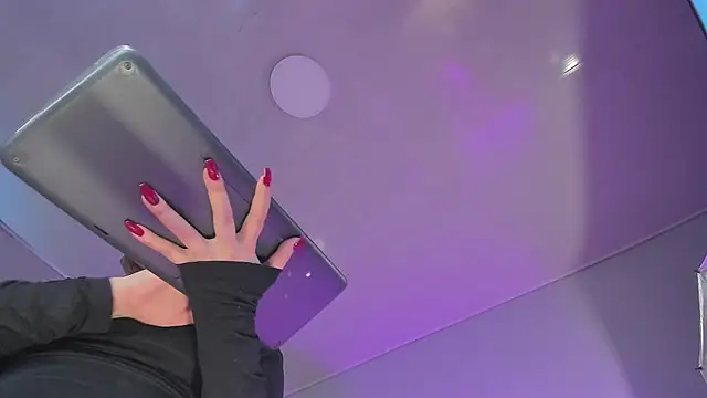 Snapshot of Hannah_Borbon chatting on 02.20.25 Hannah Borbon online show from 02.20.25