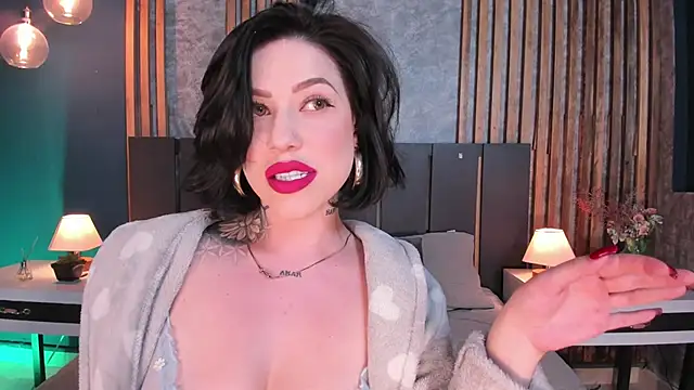 Snapshot of Hannah_Borbon chatting on 03.07.25 Hannah Borbon online show from 03.07.25