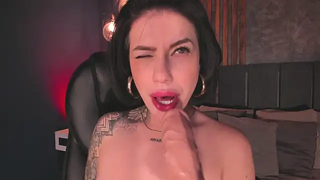 Snapshot of Hannah_Borbon chatting on 03.21.25 Hannah Borbon online show from 03.21.25