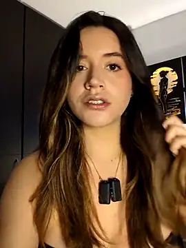 maliciaworld online show from 04.28.26