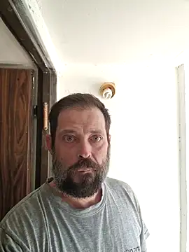 Snapshot of zefside42 chatting on 11.02.25 zefside42 online show from 11.02.25