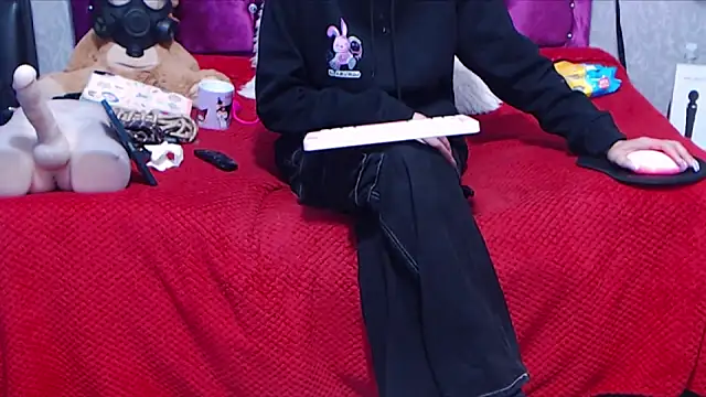 AyshaScott online show from 09.09.25