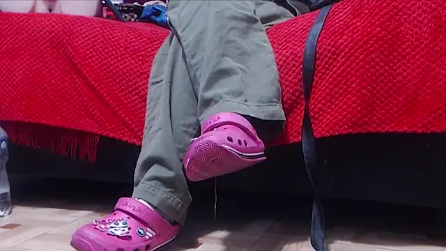 AyshaScott online show from 10.10.25