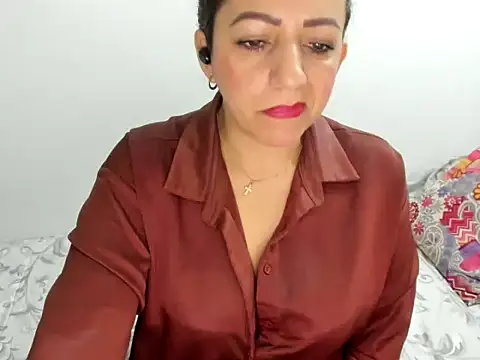 MonicaGarcia  online show from 01.26.25